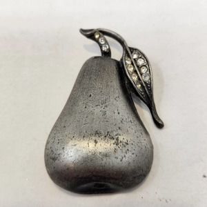 Pewter Rhinestone Pear Fruit Brooch Pin Silver Tone Food Costume Jewelry Vintage